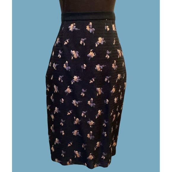 Roland Mouret Dresses & Skirts - Roland Mouret Black Floral Skirt Sz 10